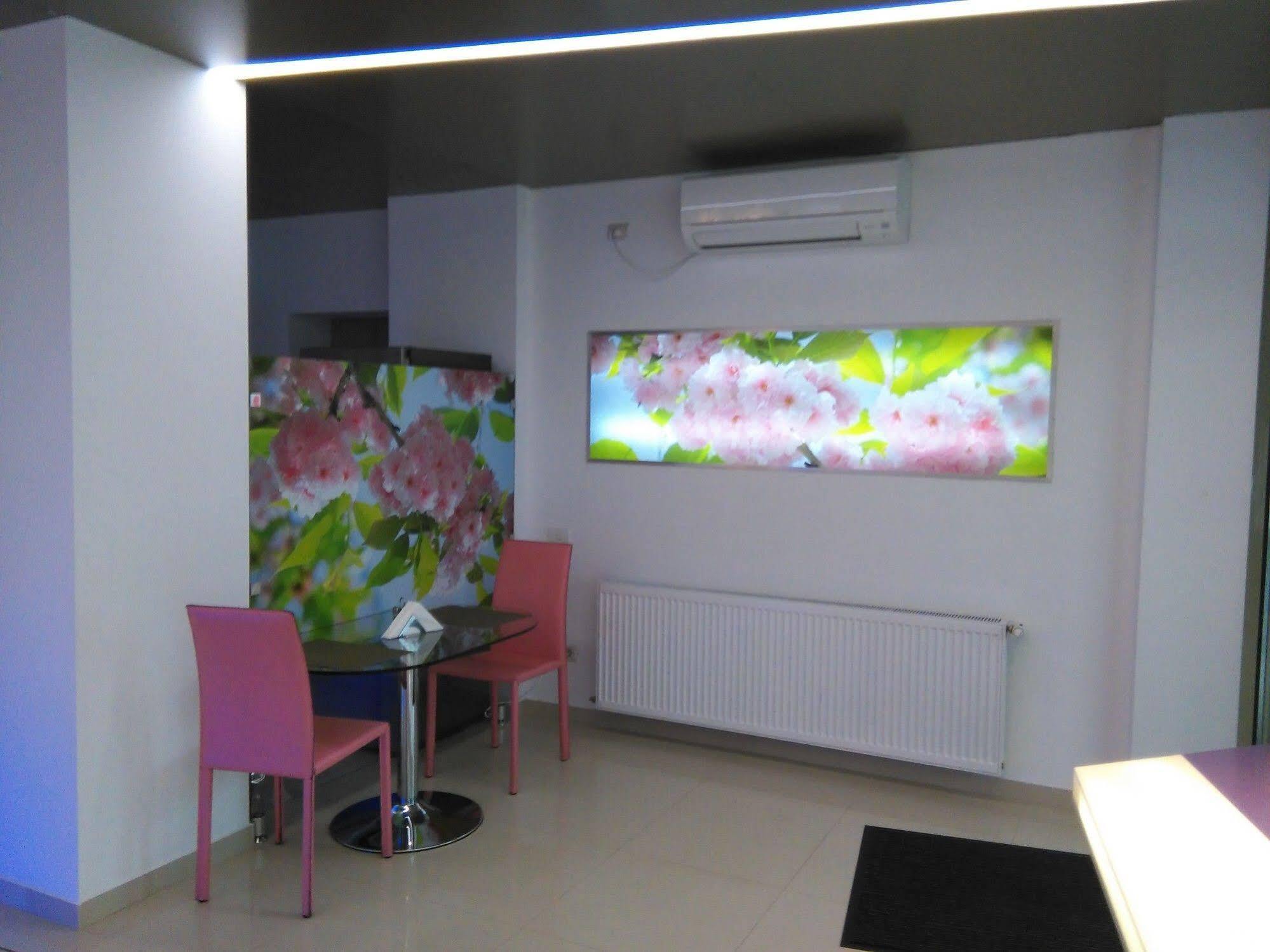 Christina Hotel 4*